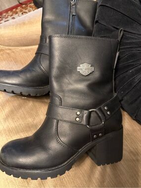 Harley-Davidson Black Leather Block Heel Harness Boots